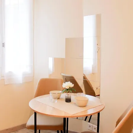 Lägenhet Cosy Ideal For Couple Le Pré-Saint-Gervais